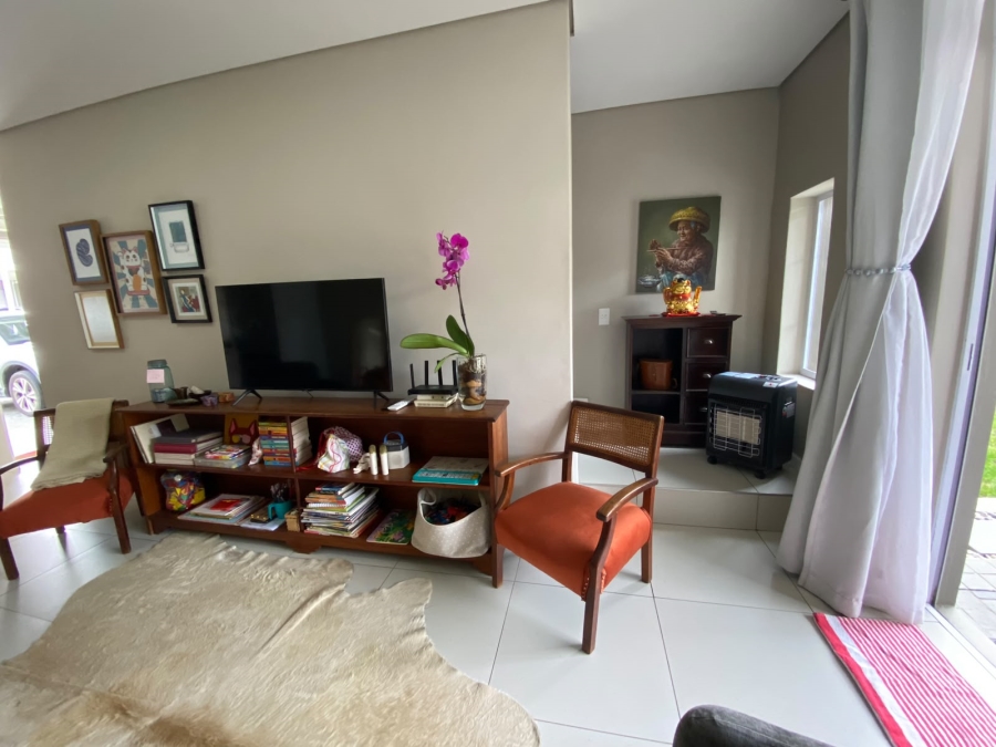 To Let 3 Bedroom Property for Rent in Somerset Lakes Western Cape